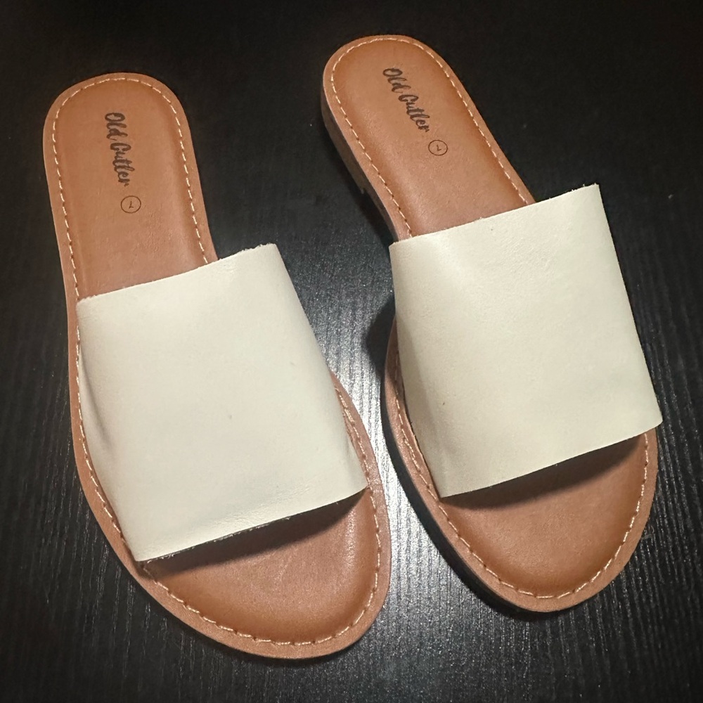Old Cutler. White Leather Strap Sandals. Genuine Leather Sandals